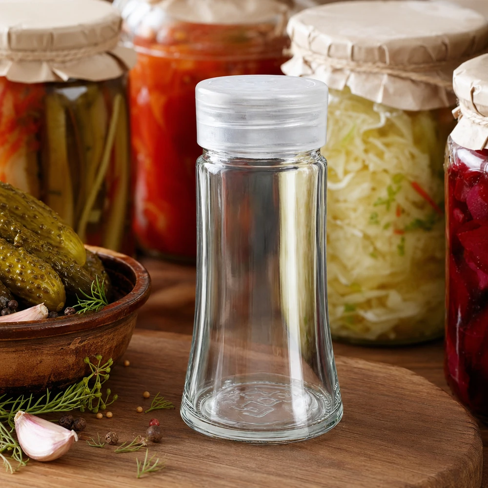 Salz-/Gewürzglas 95ml mit Streuer weiss Stabiles Glasstreuer-Behältnis 95ml mit breiter Standfläche zwischen fermentierten Gemüsegläsern