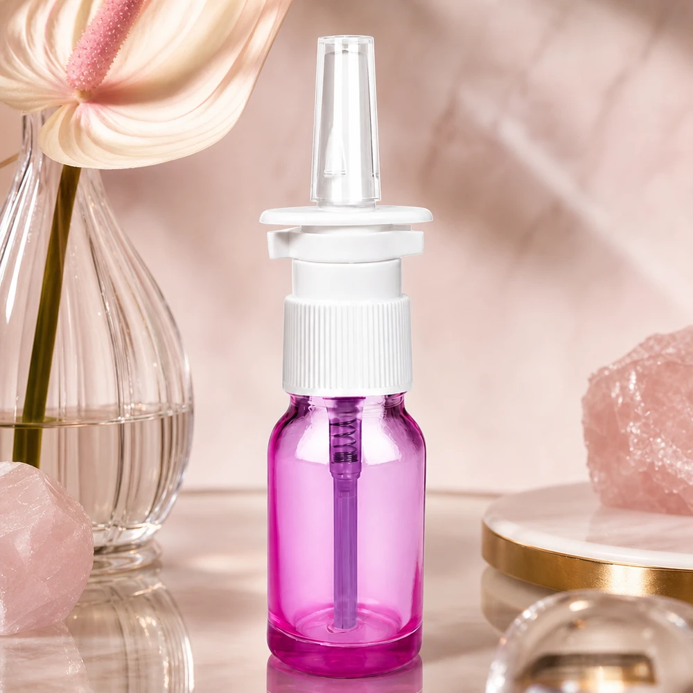 10ml Nasensprayflasche weiß/transparent Standard PurpleLine. UT18/10 Professionelle 10ml Nasensprayflasche violett transparent mit weißem Pumpverschluss für Kliniken
