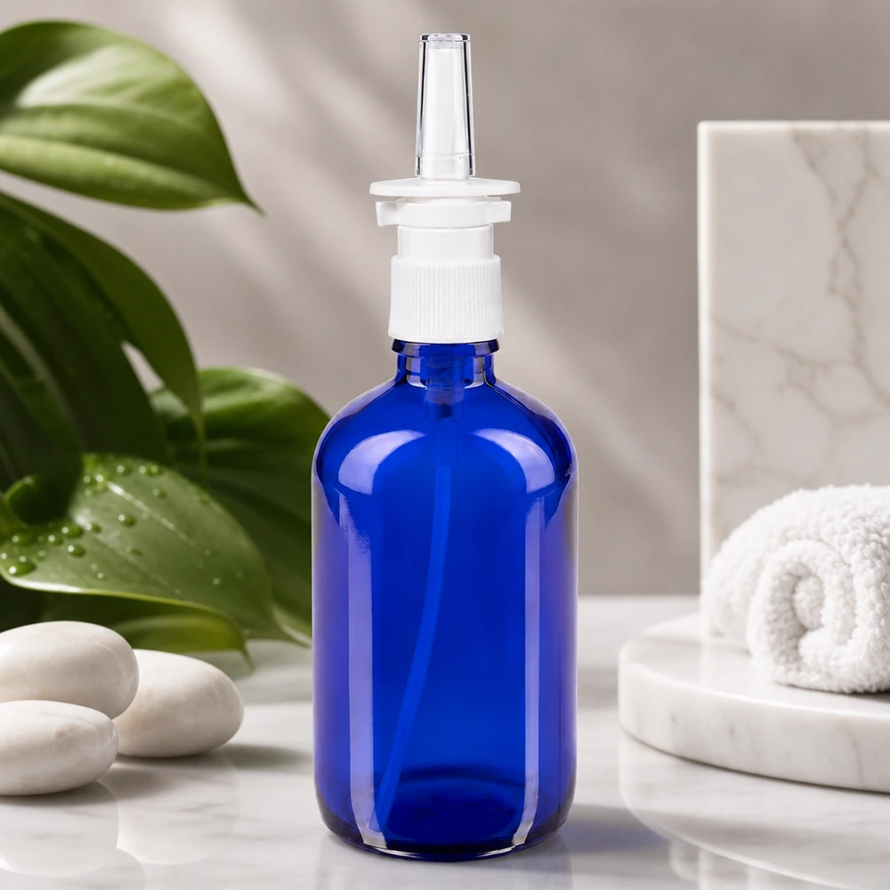 Hochwertige 100ml Apothekerglasnasensprayflasche in Kobaltblau mit weißem Dosierkopf