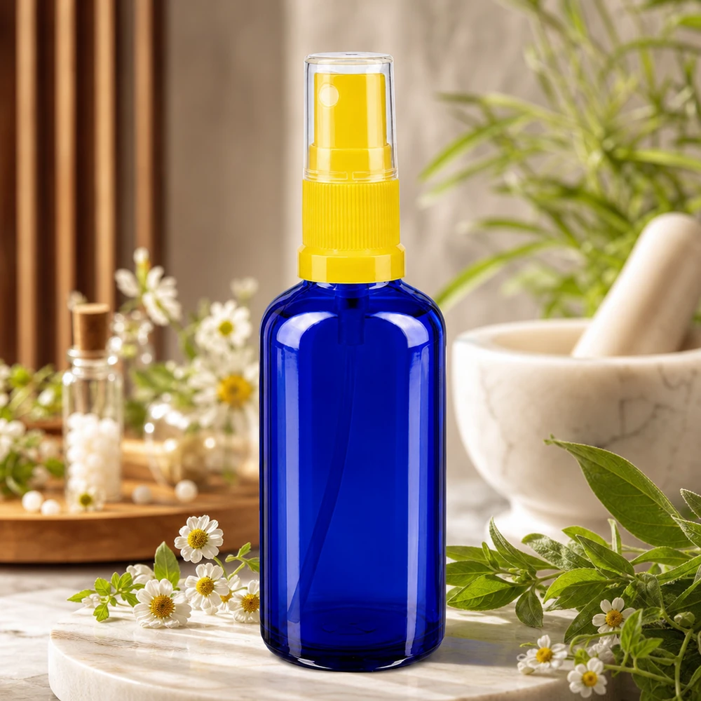Apothekenflasche blau 50ml Sprayaufsatz gelb Rundschulterflasche 50ml blau mit gelbem Sprühmechanismus für pharmazeutische Anwendungen