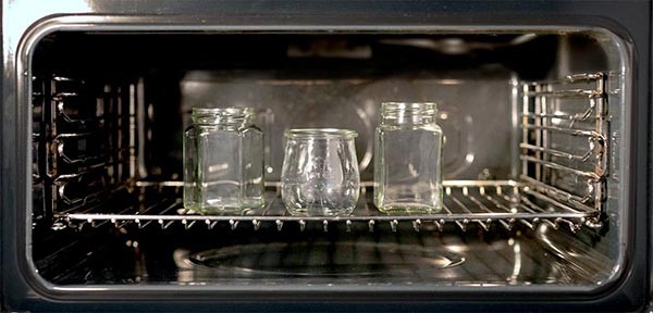 Gläser im Backofen sterilisieren