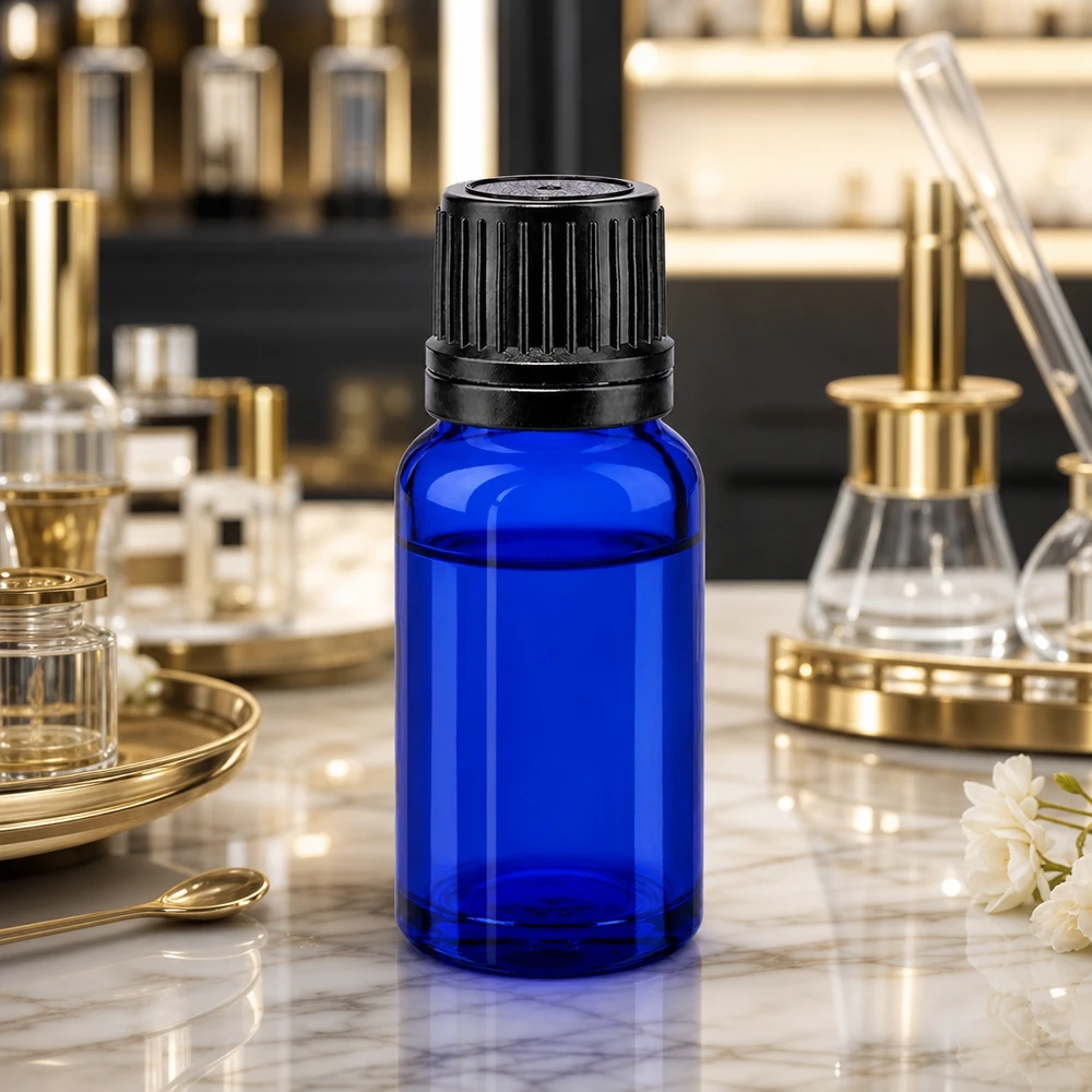 Dichte kobaltblaue 10ml GR-Flasche mit schwarzem OV-Aufsatz für UV-Schutz und Haltbarkeit