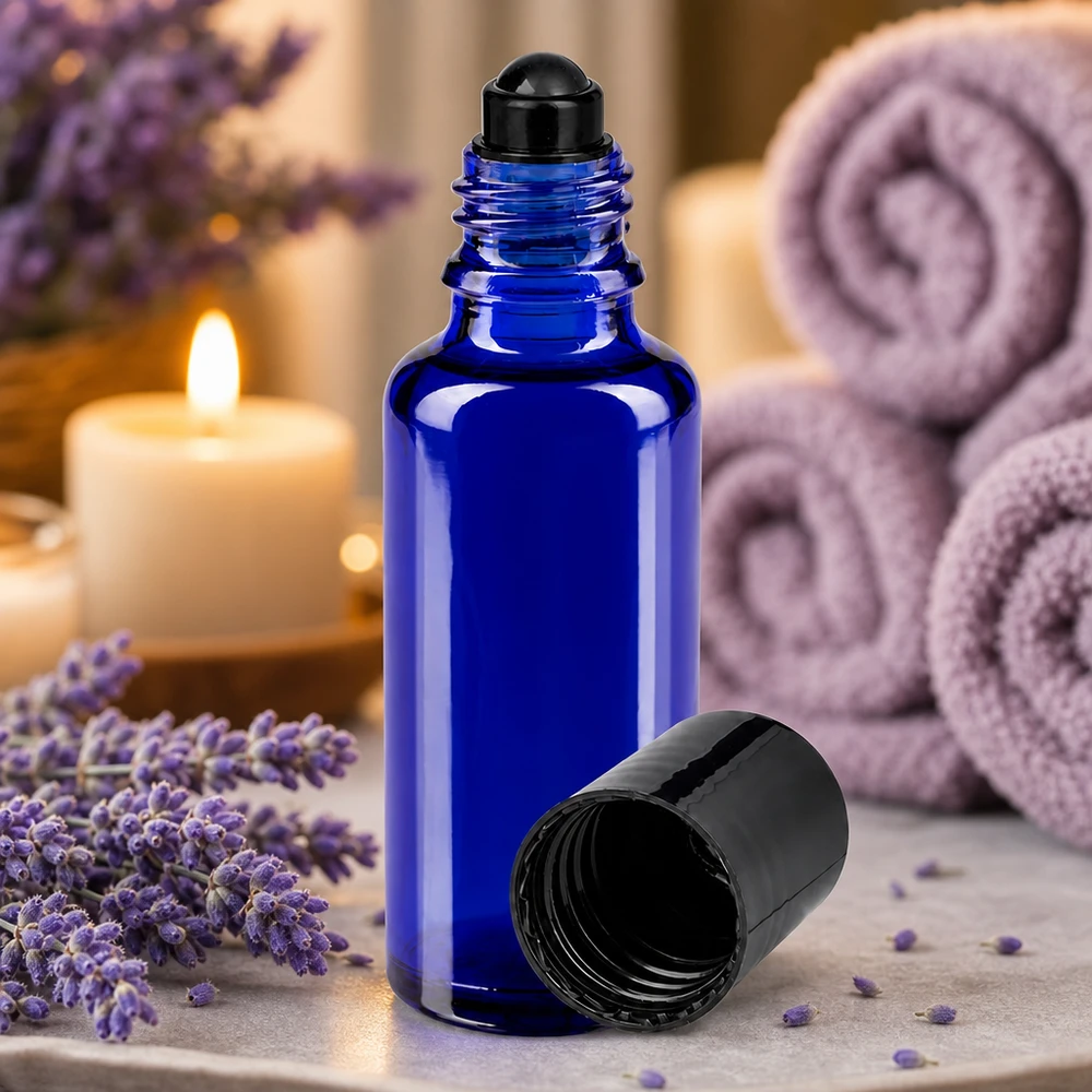 Apothekenflasche blau 30ml Roll-On Verschluss schwarz Hochwertige 30ml Roll-On Flasche in Kobaltblau mit schwarzem Aufsatz für ätherische Öle