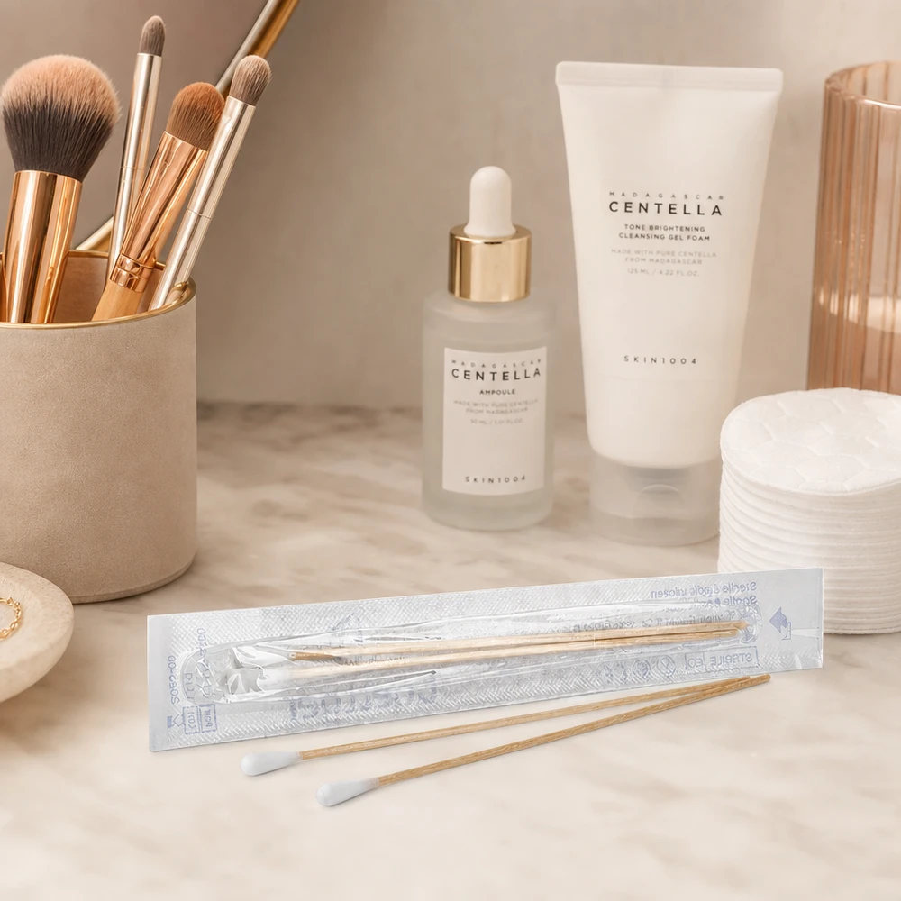 Einzeln verpackte Wattestäbchen mit schlankem Holzstiel für Make-up-Korrekturen und Hautpflege