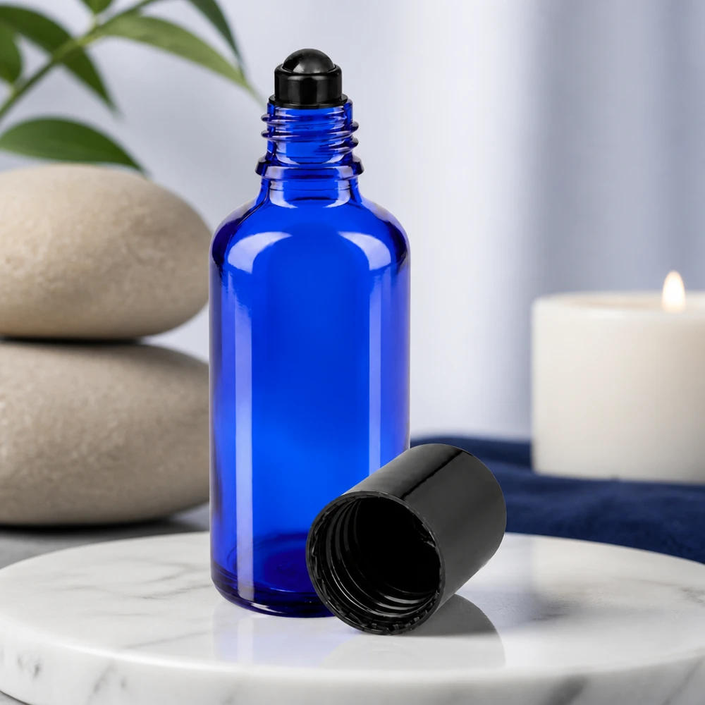 Apothekenflasche blau 50ml Roll-On Verschluss schwarz Nachfüllbare 50ml Glasflasche in Kobaltblau mit schwarzem Rollaufsatz und Schraubkappe