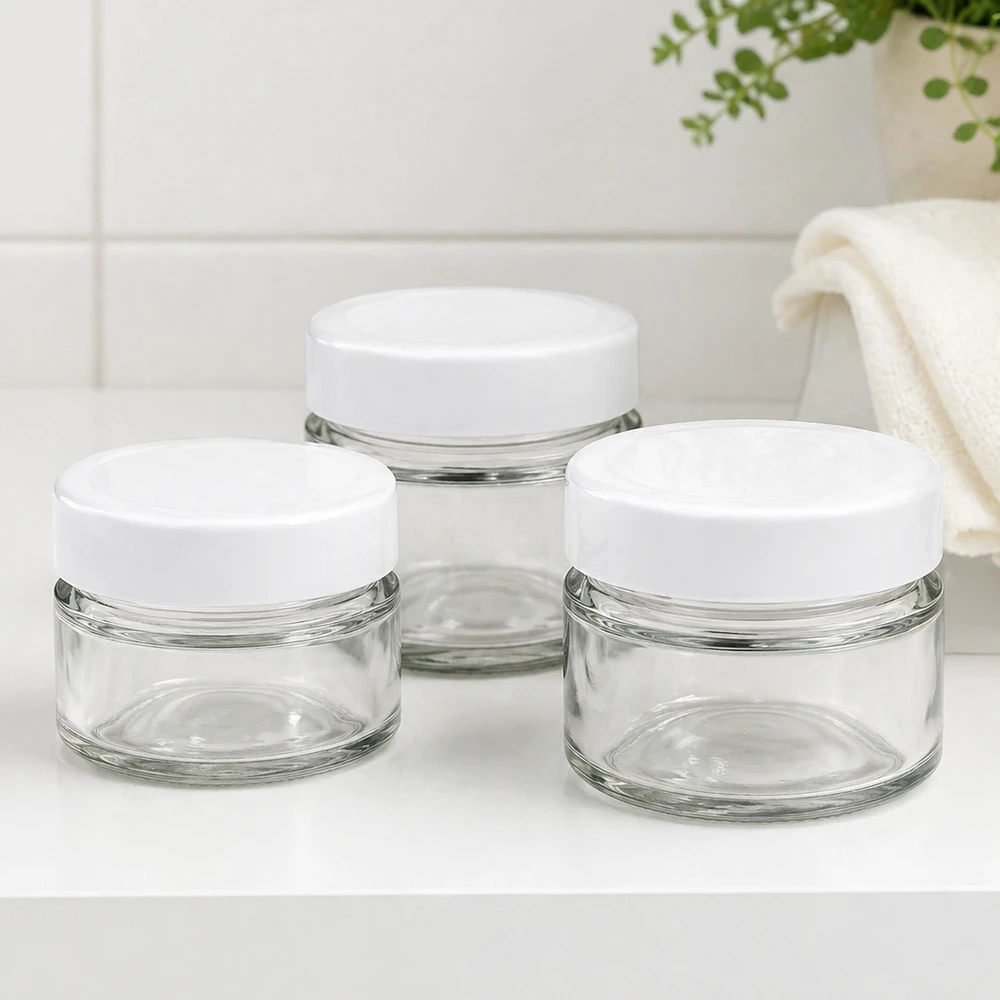 80ml Rundglas mit BasicSeal Deckel weiß deep UNiTWIST 80ml Rundglas Set mit BasicSeal Deckel im Badezimmer - elegante Glasdosen für Kosmetik und Badutensilien