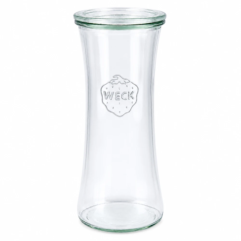 700ml Delikatessenglas mit Glasdeckel WECK RR80 WECK Delikatessenglas 700ml mit Glasdeckel RR80 - leeres Einmachglas mit Logo auf weißem Hintergrund