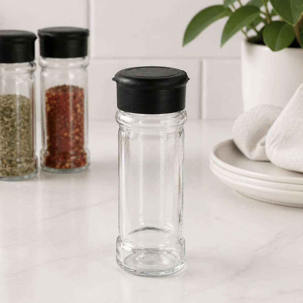 Salz-/Gewürzglas 100ml mit Streuer schwarz Kompaktes 100ml Gewürzglas mit Streufunktion und schwarzem Deckel für die Küche