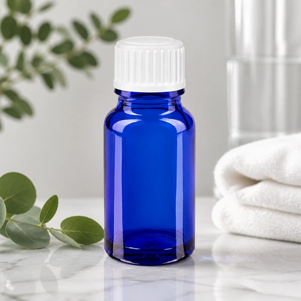 Dunkelblaue Pharmaglasflasche 10ml mit geripptem Schraubdeckel in Weiß