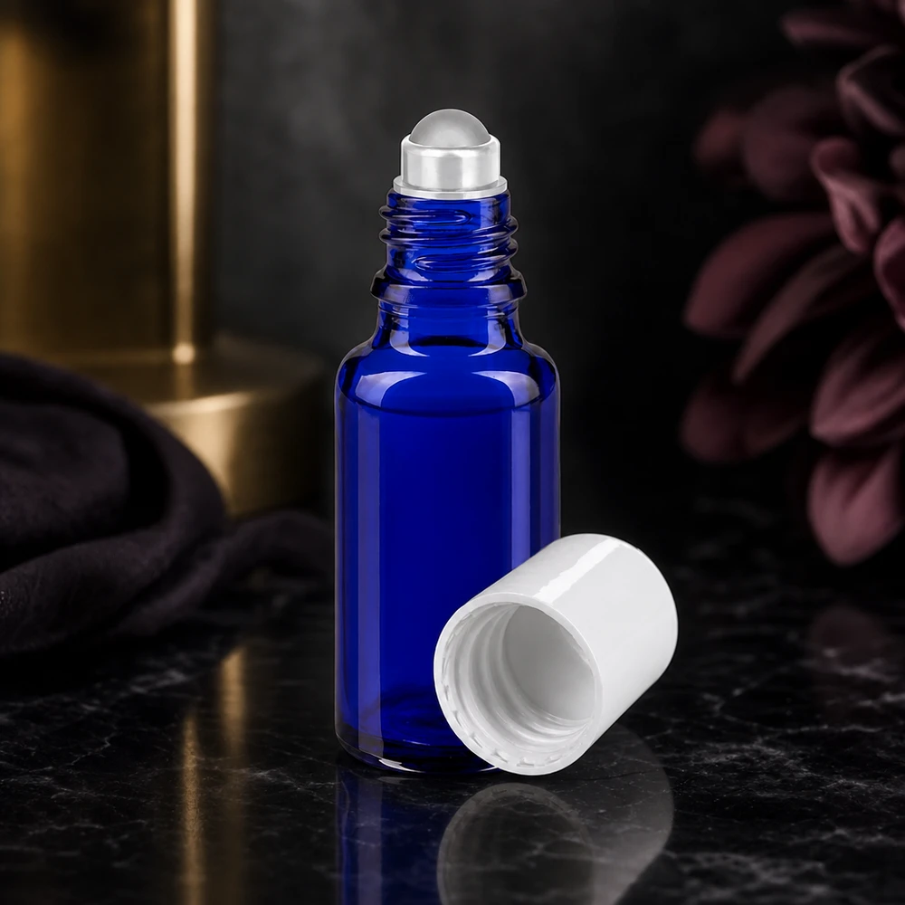 Apothekenflasche blau 20ml Roll-On Verschluss weiß Kompakte 20ml Roll-On Flasche in Blau für ätherische Öle und Parfum mit weißer Kappe