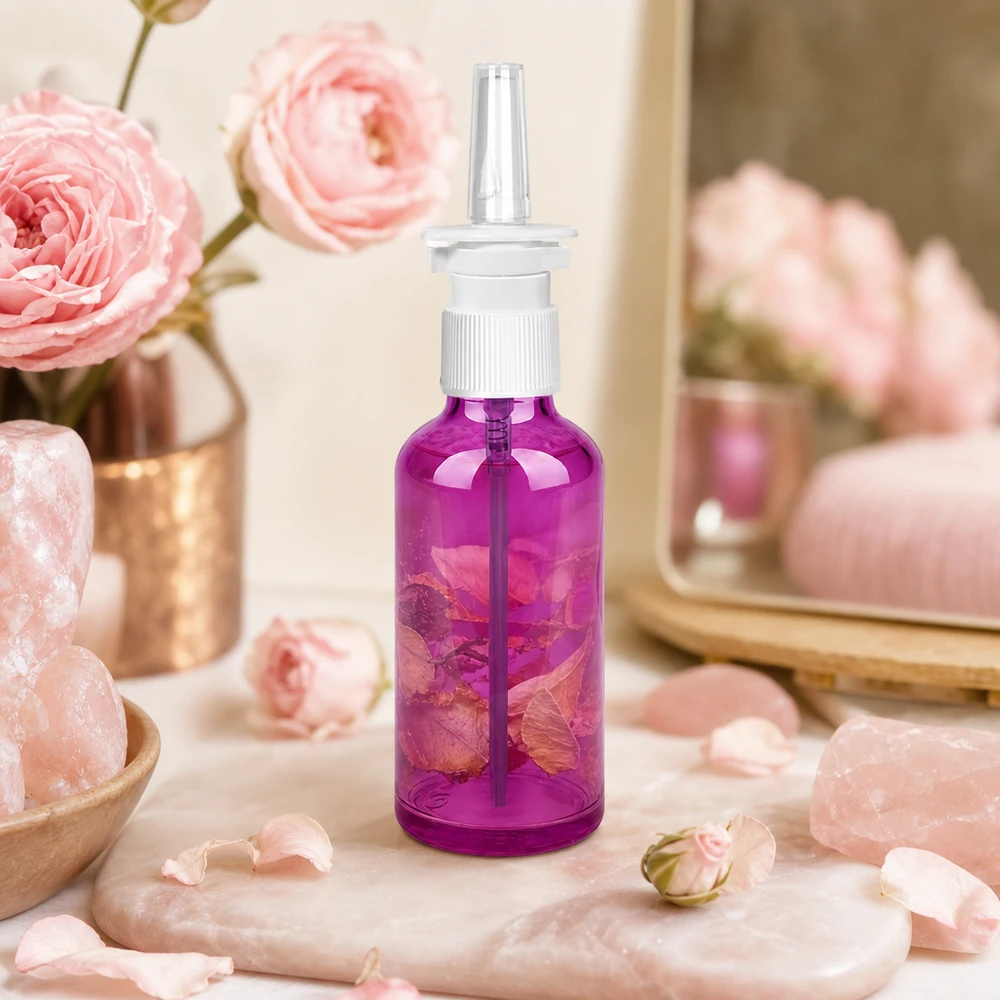 50ml Nasensprayflasche weiß/transparent Standard PurpleLine. UT18/50 Vielseitige 50ml Sprayflasche in Purple für Nasensprays und ätherische Öl-Mischungen